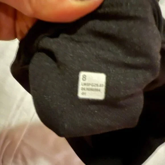 🖤Rare Hawaiian Island design lululemon align groove flare leggings - Picture 8 of 8